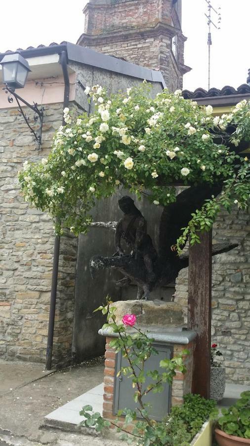 فيلا La Casa Di Valerio Montabone المظهر الخارجي الصورة