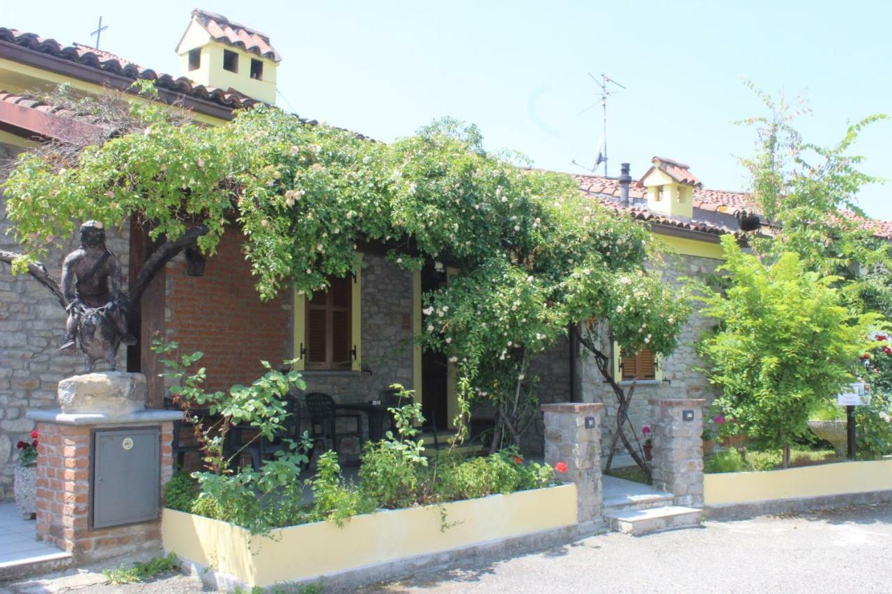 فيلا La Casa Di Valerio Montabone المظهر الخارجي الصورة